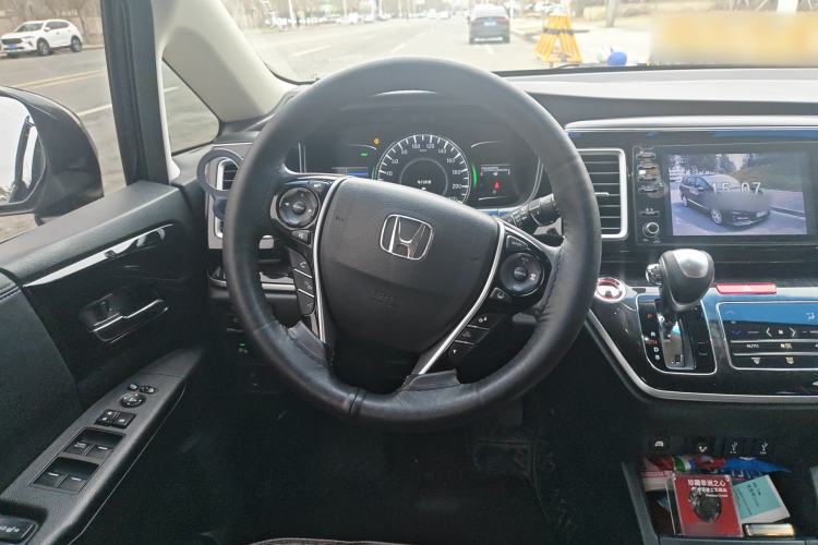 Used Honda Elysion 2019 2.0L Hybrid Luxury Edition
