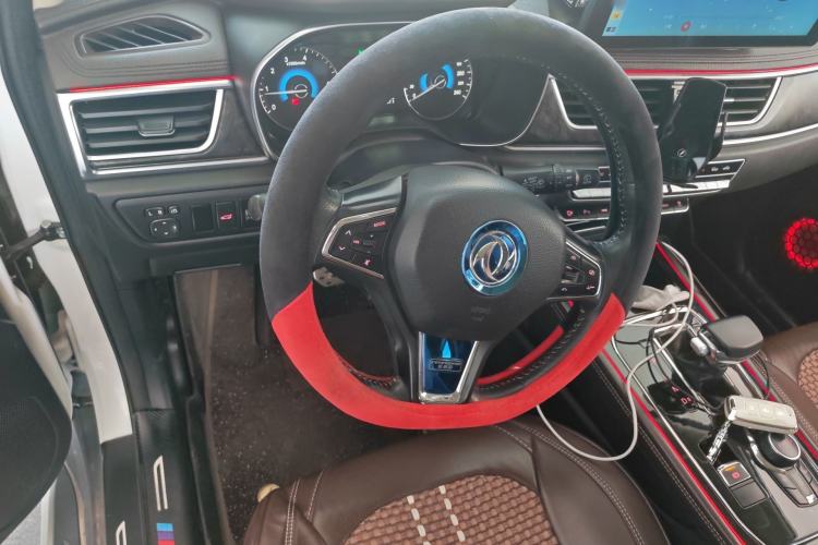 Used Dongfeng Fengon 580 2017 1.5T CVT Smart Connectivity Model
