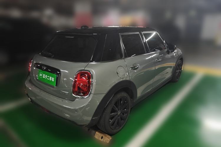 Used MINI MINI 2021 1.5T COOPER Classic Edition