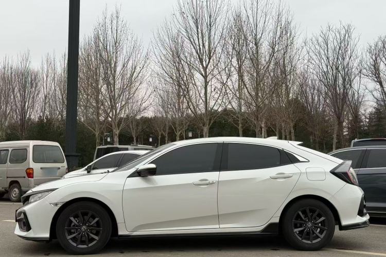 Used Honda Civic 2021 HATCHBACK 220TURBO CVT New Trendsetter