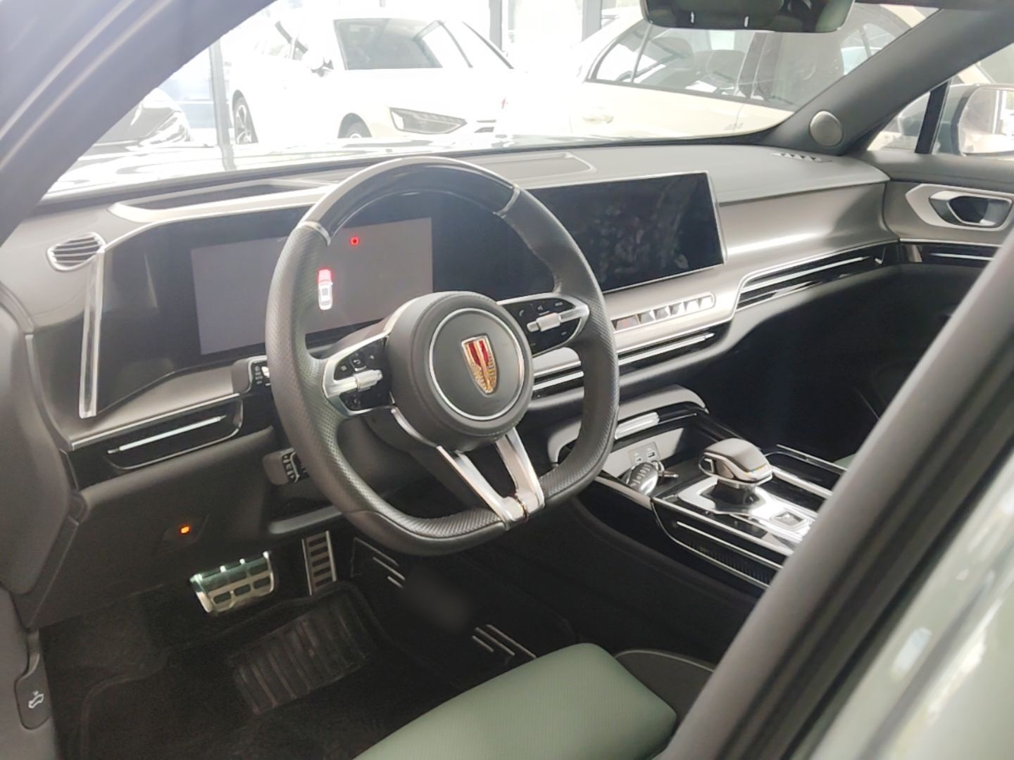 Hongqi H9 2025 2.0T Two-Wheel Drive Flagship Private Enjoyment Fashion Edition 5 Seats — снимка 12
