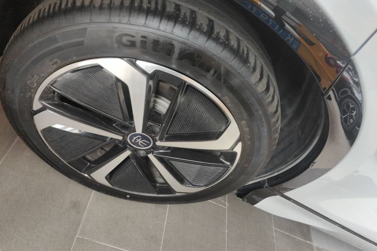 Used BYD Song L EV 2025 Intelligent Driving Version 662 km LiDAR Excellence Edition Rear Right 45 Deg