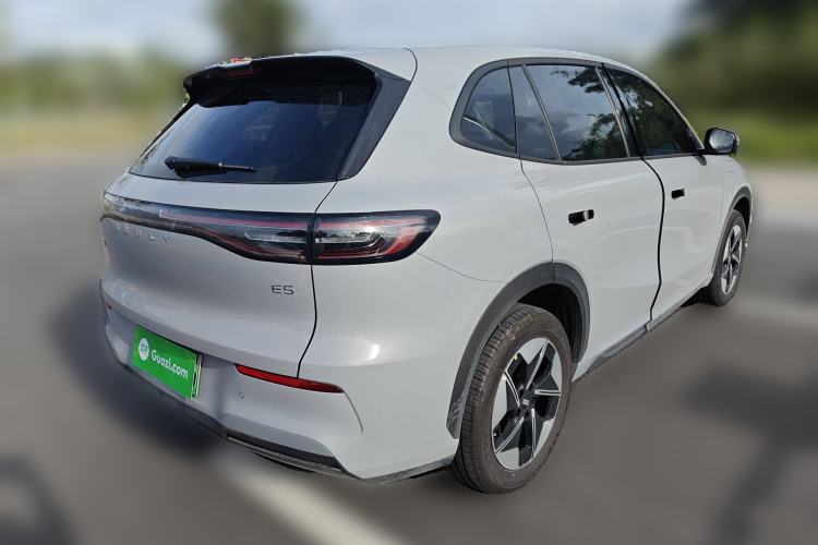 Used Geely Galaxy E5 2024 440km Launch Edition