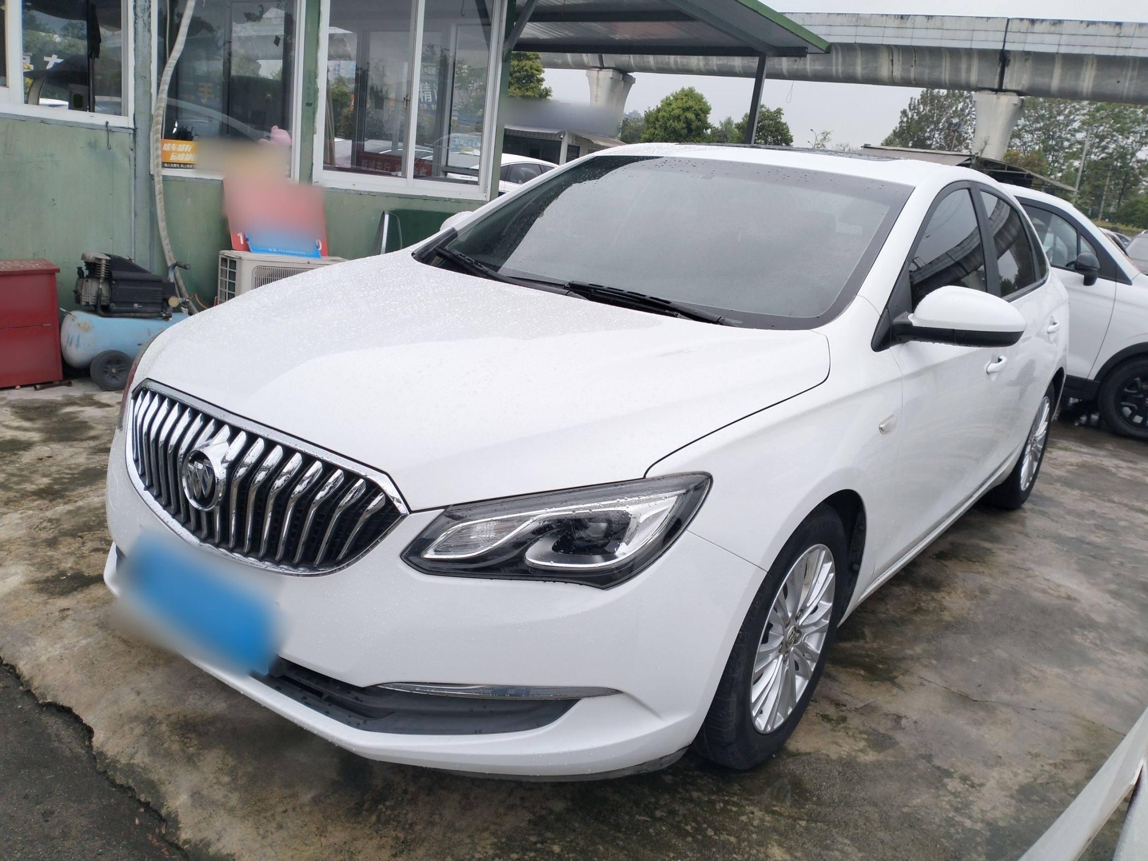 Parte inferior delantera