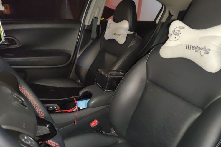 Used Honda Vezel 2017 1.8L CVT Front-Wheel Drive Pioneer Edition