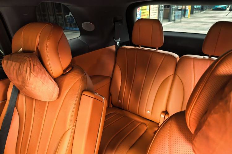 Used Hima AITO M8 2025 Extended-Range Max+ Version 53.4 kWh 6-Seater Edition