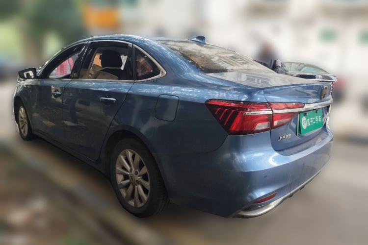 Used Roewe i6 New Energy 2017 45T Hybrid Connect & Smart Enjoyment Edition
