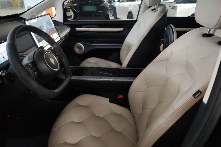 Used Baojun Cloud 2023 460 Max Lingxi Version
