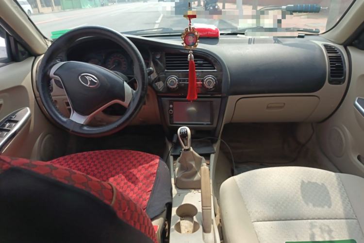 Used Soueast V3 Lingyue 2014 1.5L Manual Smart Edition