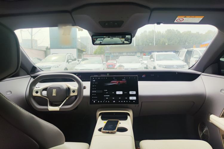 Used Avatr 06 2025 Pro Range-Extended Edition
