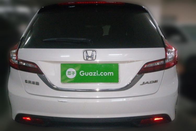 Used Honda Jade 2013 1.8L automatic Comfort version 5 seats

