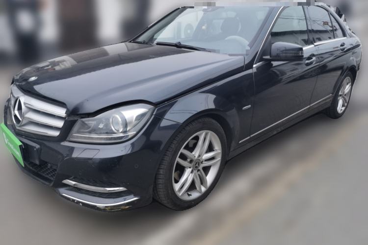 Used Mercedes-Benz C-Class 2011 C 260 CGI Fashion Model