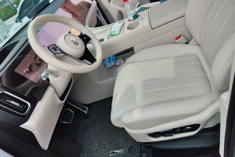 Used Hima AITO M8 2025 Extended-Range Max+ Version 53.4 kWh 5-Seater Edition
