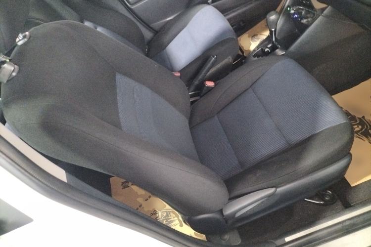 Used Toyota YARiS L Zhi Xuan 2019 1.5E CVT Dynamic Edition China VI compliant
