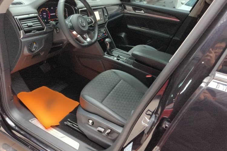 Used Volkswagen Teramont X 2020 Facelifted 330TSI Two-Wheel-Drive Luxury Edition