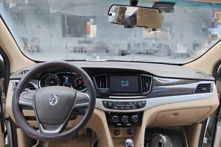 Used Baojun 730 2016 1.5L Manual Comfort Version 7 Seats China V Emission Standard