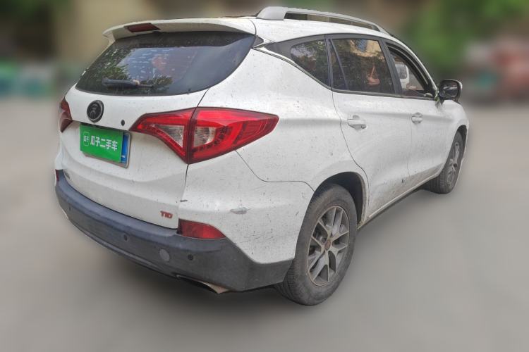 Used BYD Song 2017 Gaishe Upgrade Edition 1.5TID Automatic Elite Model
