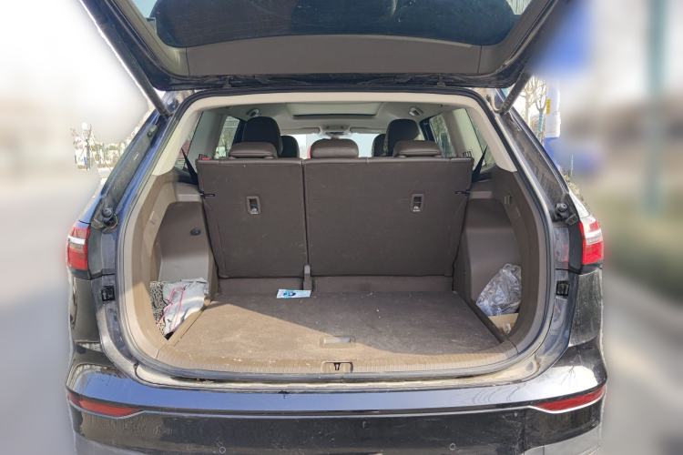 Used Volkswagen Viloran 2023 Revised Version 380TSI Luxury Edition Trunk