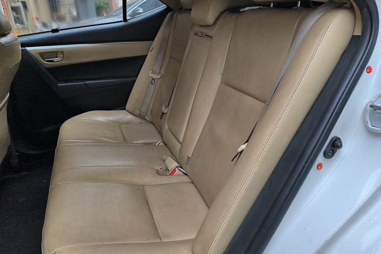 Used Toyota Corolla 2017 Revised Dual-Engine 1.8L E-CVT Elite Edition Left Rear Seat