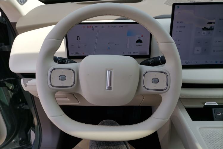 Used Wey Lanshan 2025 Four-Wheel Drive Max
