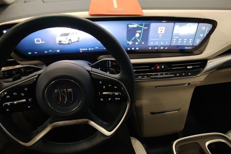 Used Buick Century 2025 2.0T Seven-Seater Yinshi Edition