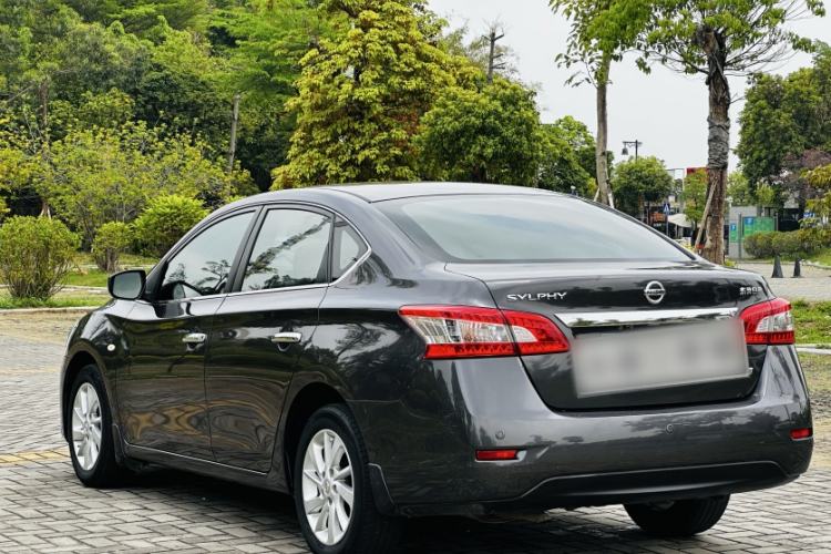 Used Nissan Sylphy 2014 1.6XV CVT Deluxe Edition
