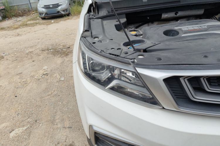 Used Geely Auto Vision X6 2018 1.4T CVT 4G Connected Flagship Edition
