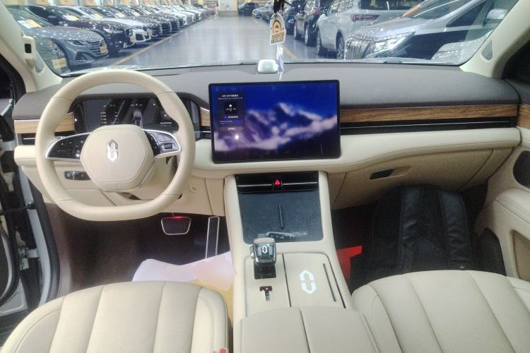 Used Hima AITO M7 2024 1.5T Intelligent Driving Rear-Drive Max Edition 5 Seats
