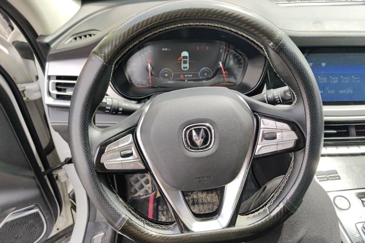 Used CHANGAN CS85 COUPE 2019 1.5T DCT Dynamic Version China VI Standard
