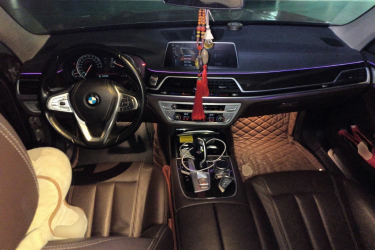 Used BMW 7 Series 2016 730Li Leading Model
