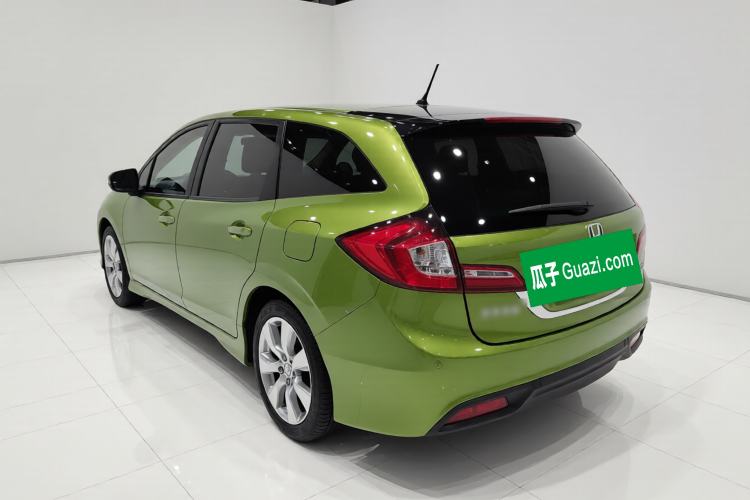 Used Honda Jade 2014 1.8L CVT Luxury Edition 5 seats
