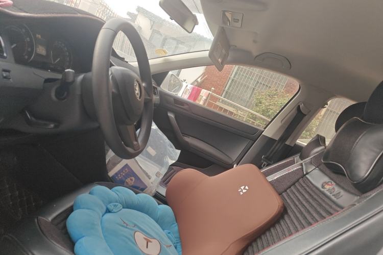 Used Skoda Rapid Spaceback 2016 Revised Version 1.6L Automatic Front-Drive Edition
