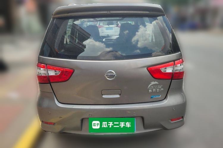 Used Nissan Livina 2013 1.6XE Manual Comfort Edition