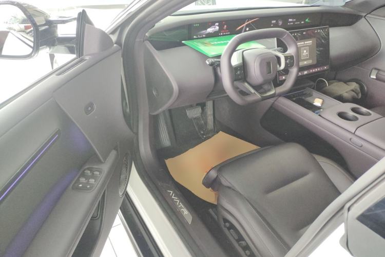 Used Avatr 06 2025 Ultra Pure Electric Edition