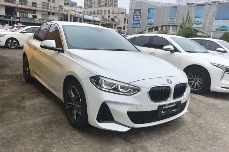 Used BMW 1 Series 2021 120i M Sport Edition Front Right 45 Deg