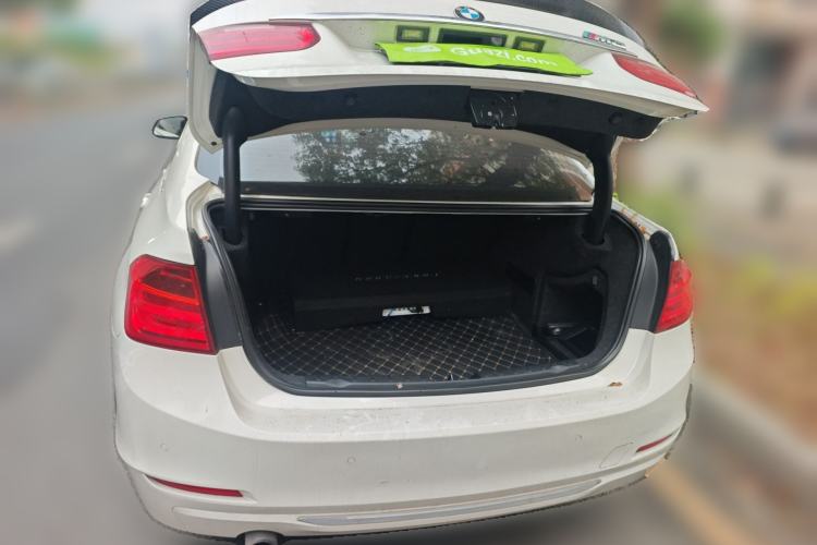 Used BMW 3 Series 2014 320Li Fashion Model Trunk
