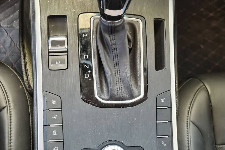 Used Wey VV5 2017 2.0T Ultra-Luxury Version