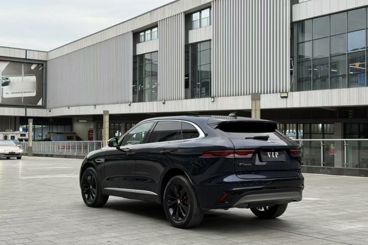 Used Jaguar F-PACE 2021 250 PS R-Dynamic SE
