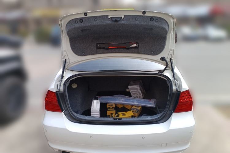 Used BMW 3 Series 2012 318i Leading Model
