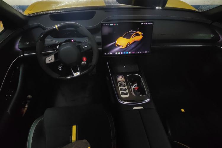 Used Xiaomi Auto SU7 Ultra 2025 Ultra Model Center Console