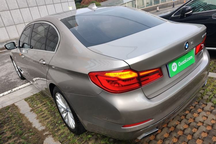 Used BMW 5 Series New Energy 2019 Updated Version 530Le Luxury Package Rear Left 45 Deg