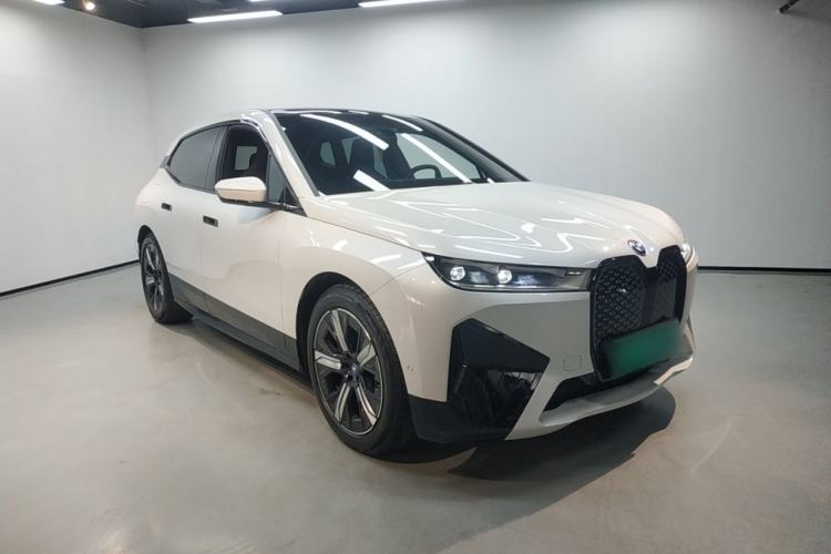 Used BMW iX 2022 xDrive40
