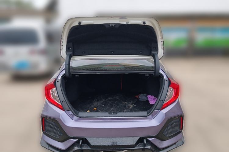 Used Honda Civic 2019 220TURBO CVT Dynamic Edition China VI Emission Standard Trunk