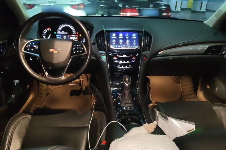 Used Cadillac ATS-L 2017 28T Fashion Edition Center Console