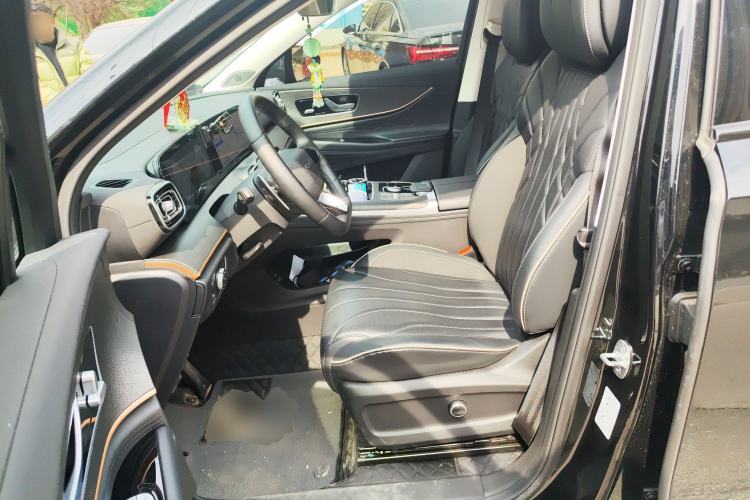 Used Chery Tiggo 9 2023 2.0T Dual-Clutch Two-Wheel Drive Luxury Edition 7 Seats