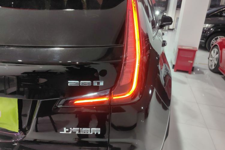 Used Cadillac XT4 2018 28T Two-Wheel Drive Leading Version
