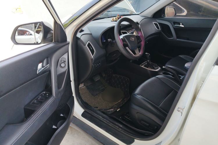 Used Hyundai ix25 2017 1.6L Automatic Smart Version Driver Seat