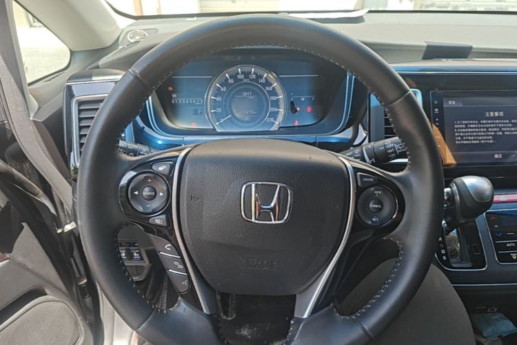 Used Honda Elysion 2016 2.4L Style Edition