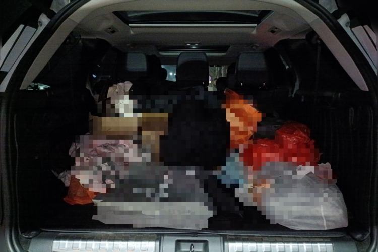 Used Land Rover Discovery 2023 Facelift 300PS S Trunk