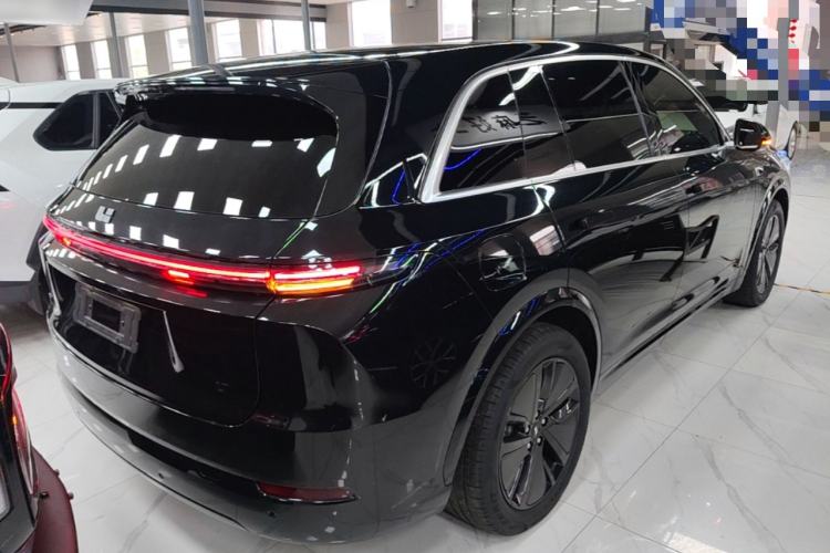 Used Li Auto L7 2024 Pro Model Rear Right 45 Deg